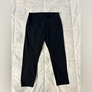 Lululemon wunder under high rise crop 23’